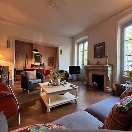 Coeur De Ville, Garage Prive Et Gratuit Avec Terrasse ! 卡奥尔 外观 照片