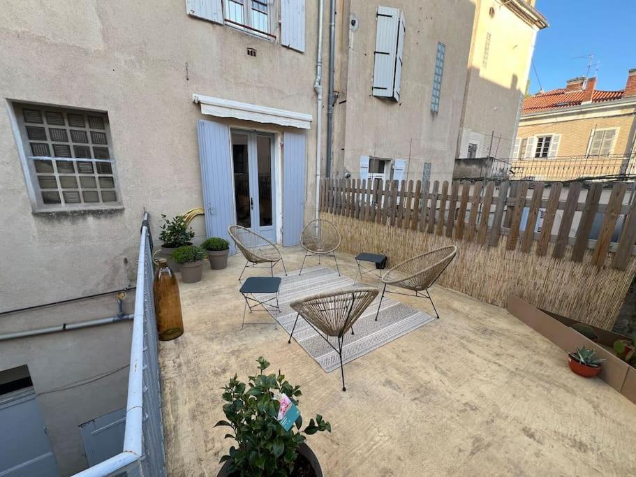 Coeur De Ville, Garage Prive Et Gratuit Avec Terrasse ! 卡奥尔 外观 照片