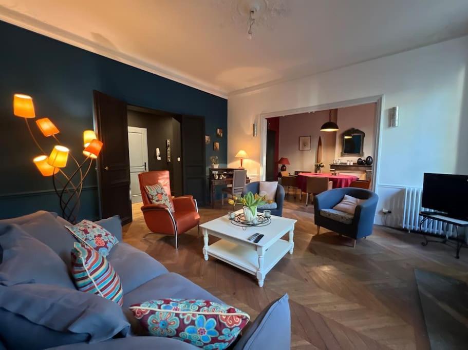 Coeur De Ville, Garage Prive Et Gratuit Avec Terrasse ! 卡奥尔 外观 照片